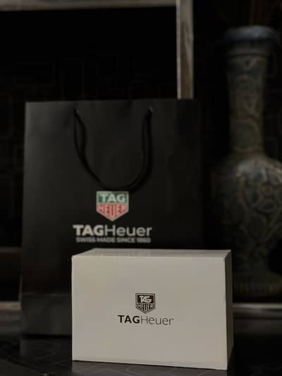 TAG HEUER
