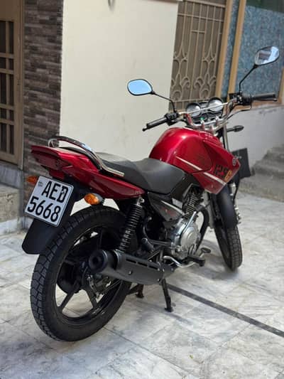 YBR 125G
