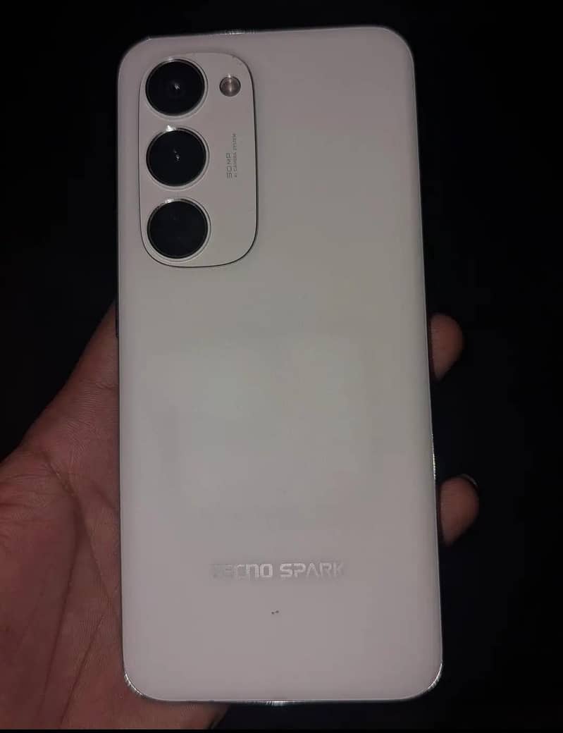 Tecno spark 40proplus 3