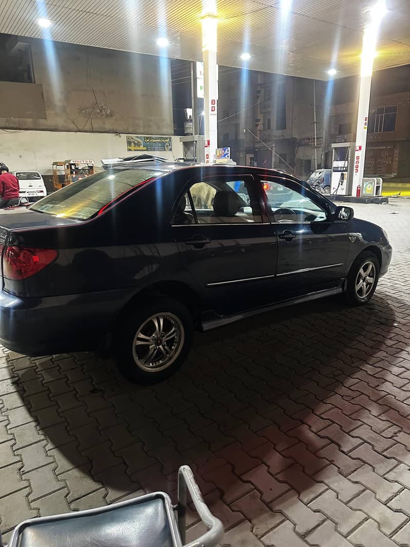 corolla se saloon 2005 automatic 1