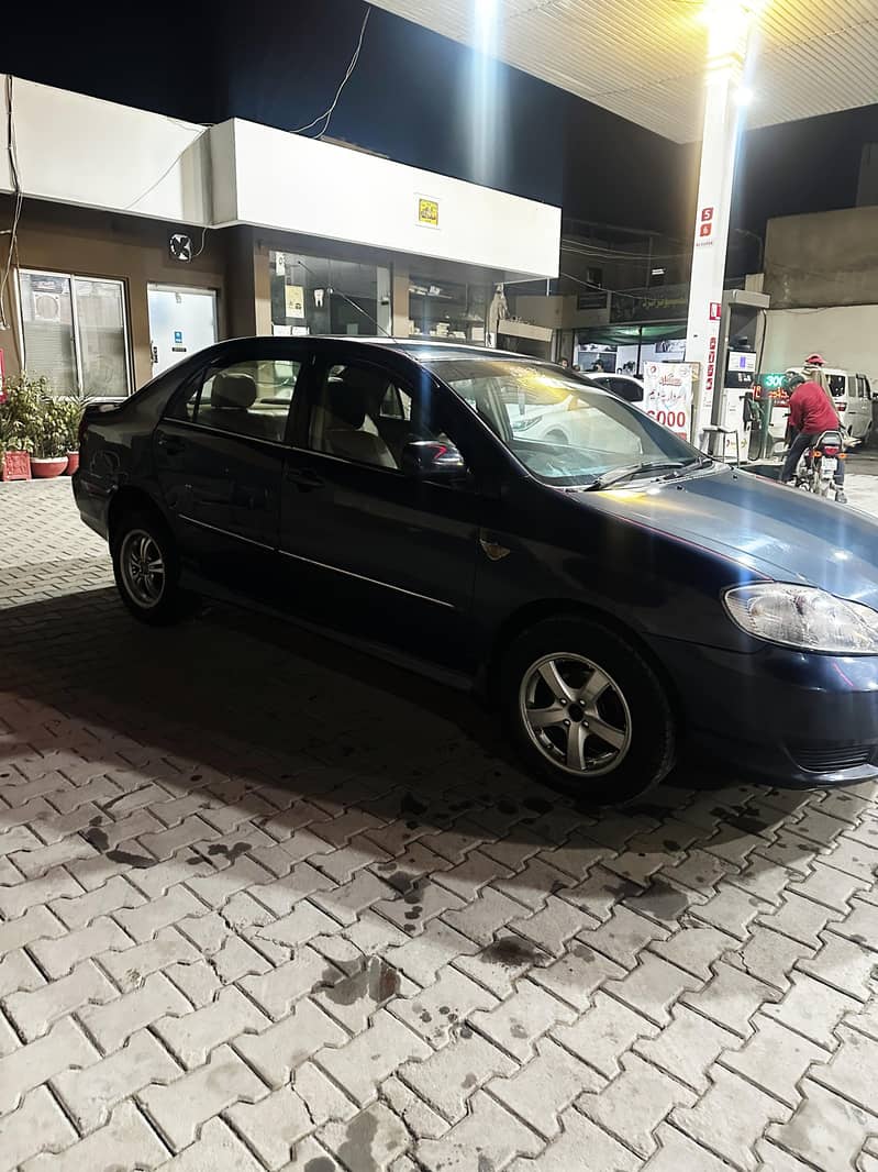 corolla se saloon 2005 automatic 4