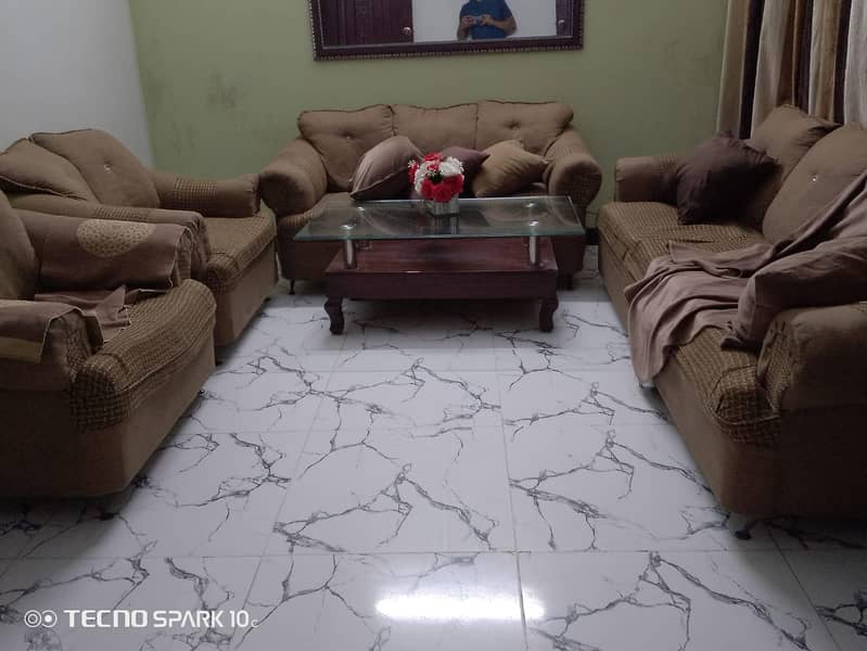 used sofa set 0