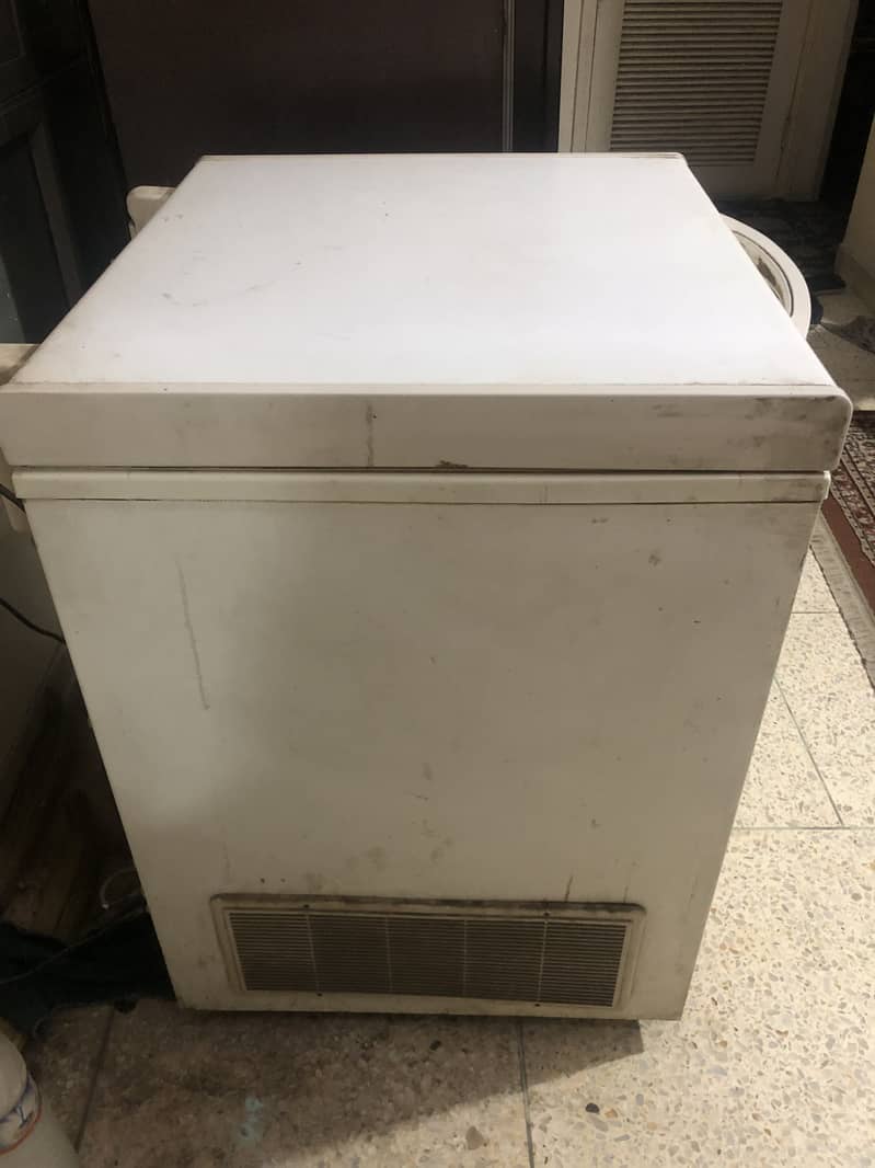 Waves deep freezer 2