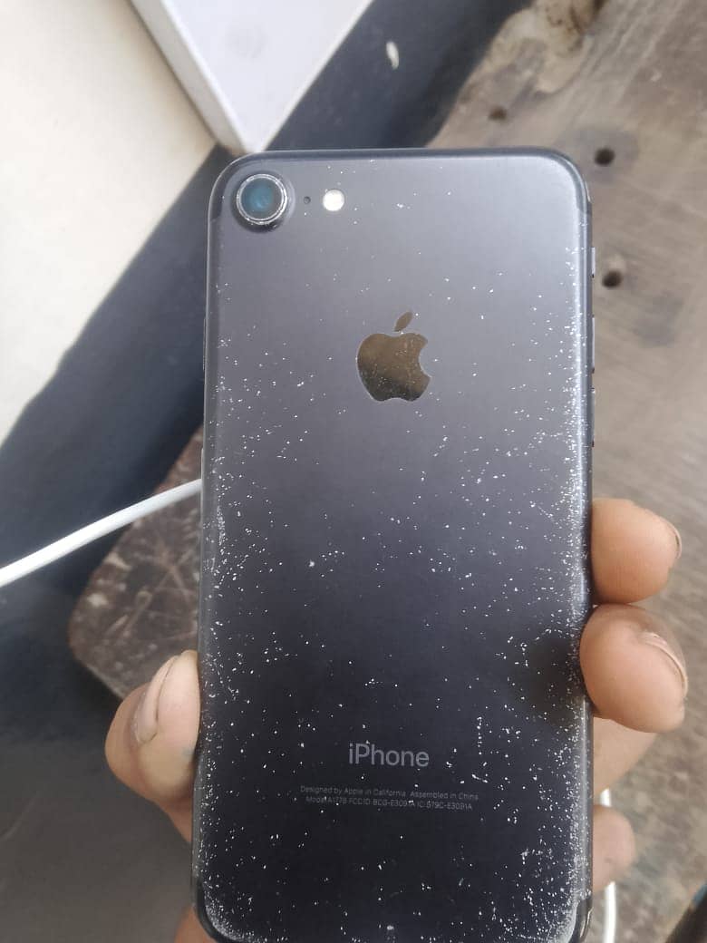 Apple iPhone 7pta 2