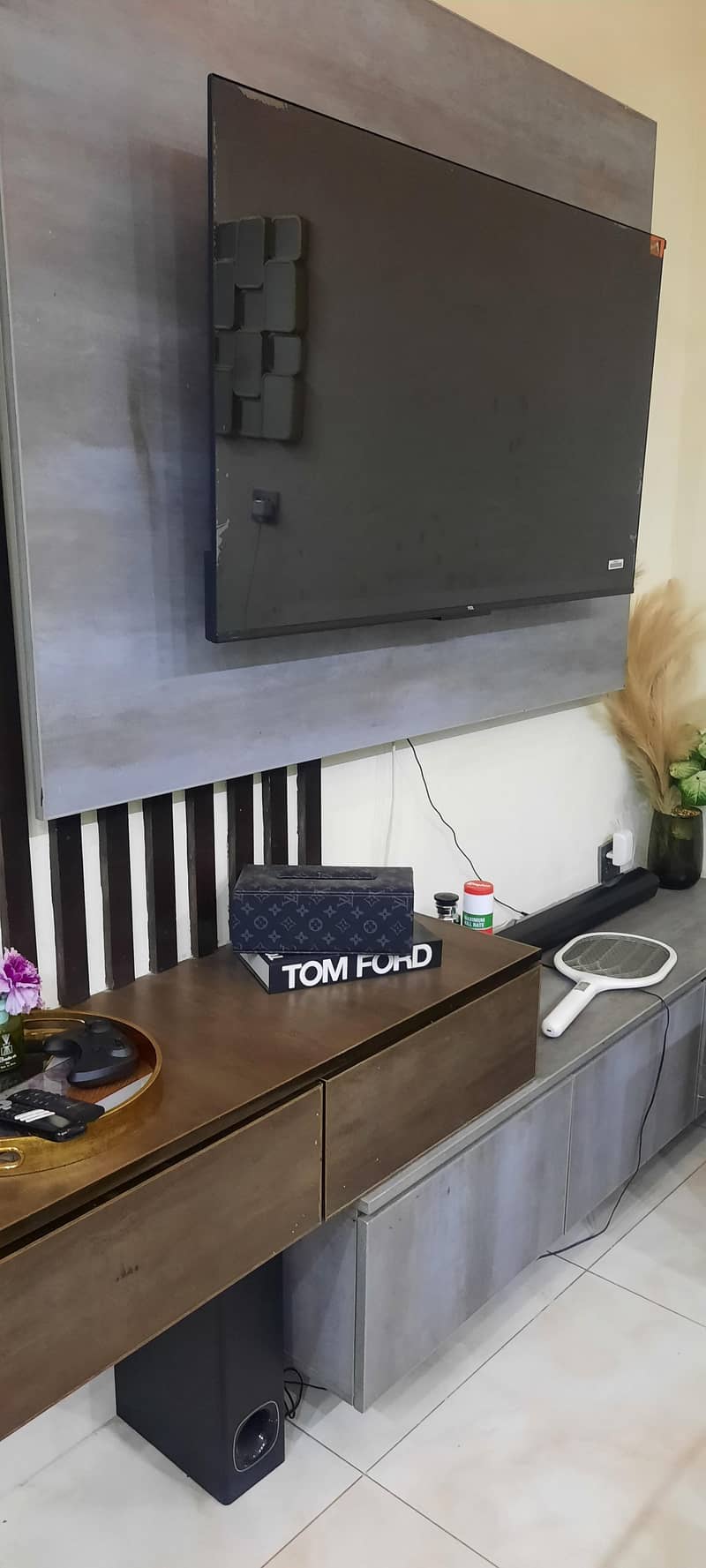 LED console 0