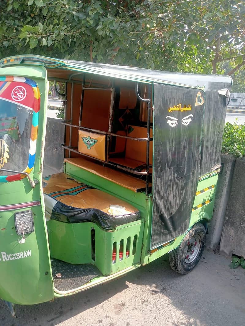 Auto Rickshaw 3