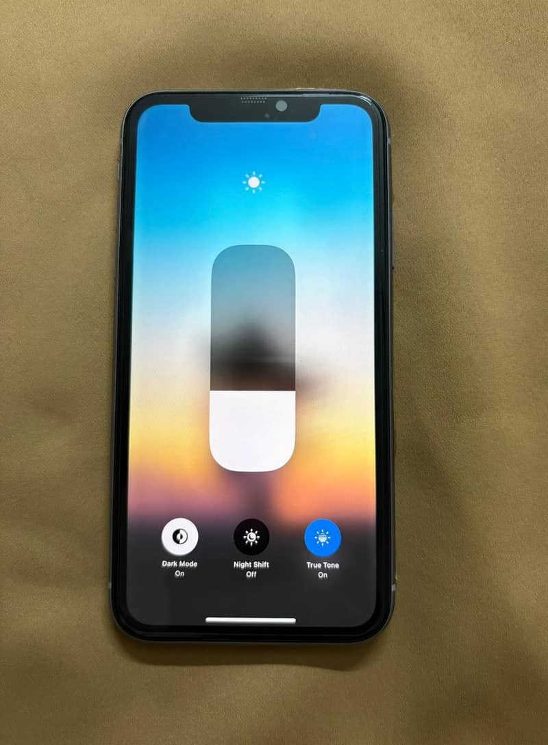 Iphone 11 4