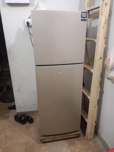 Haier fridge full waranty