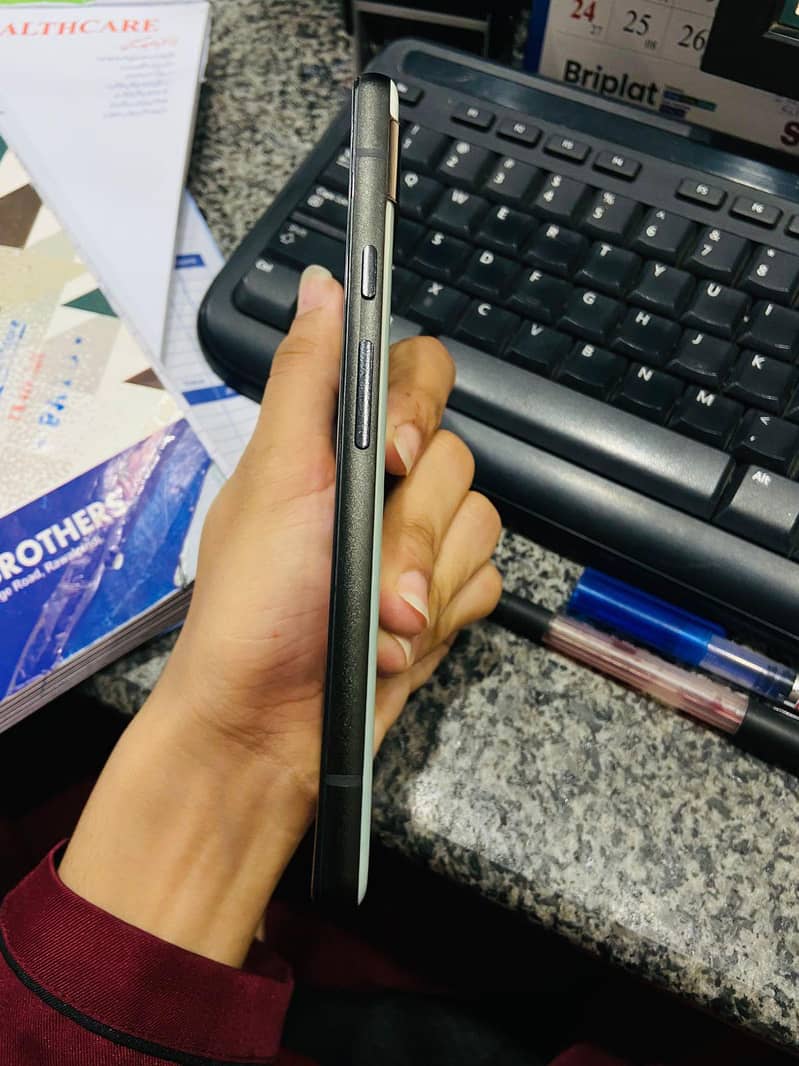 Google pixel 6 PTA 4