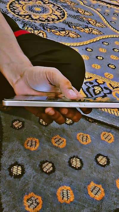 Realme Note 70