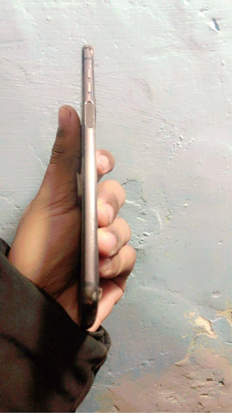 Mobile 4