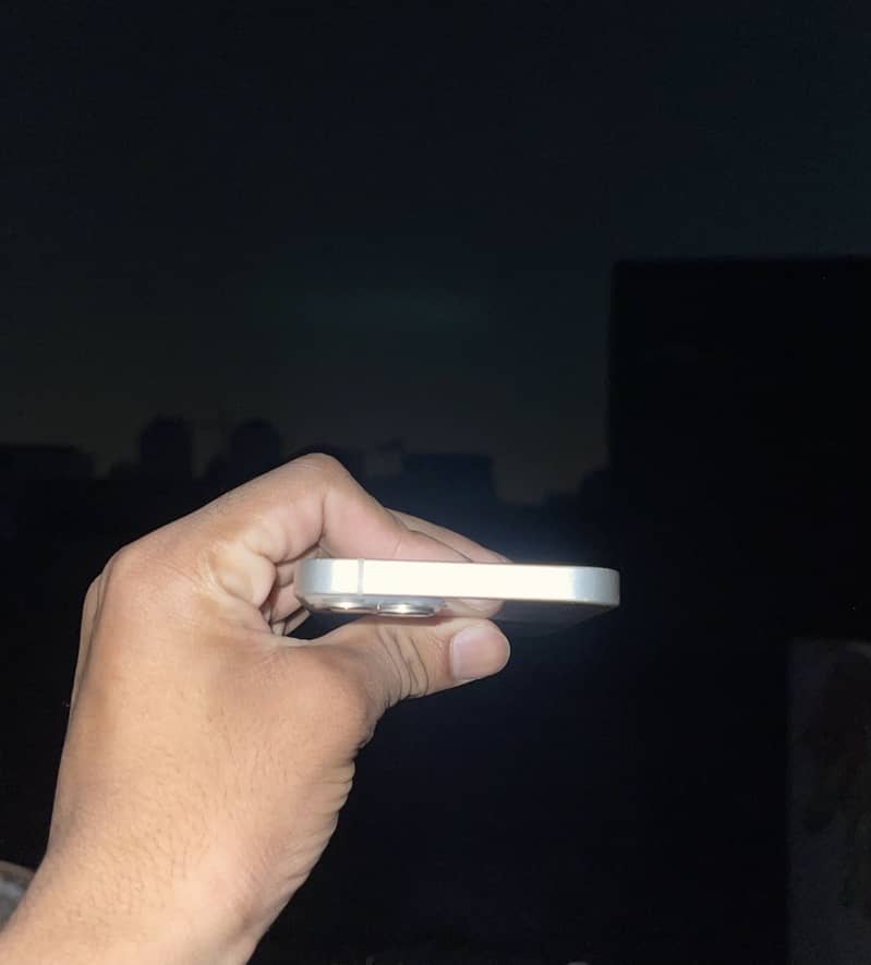 Iphone 13 2