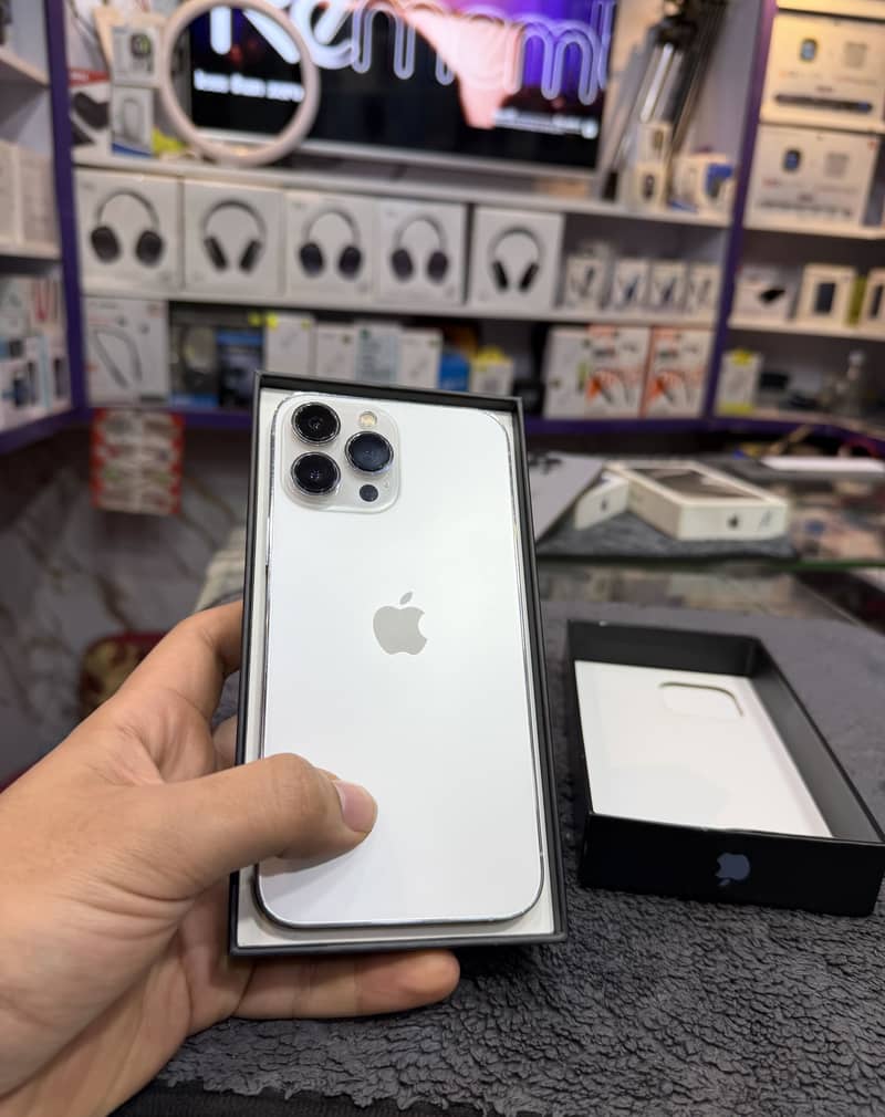 Iphone 13 pro max 2