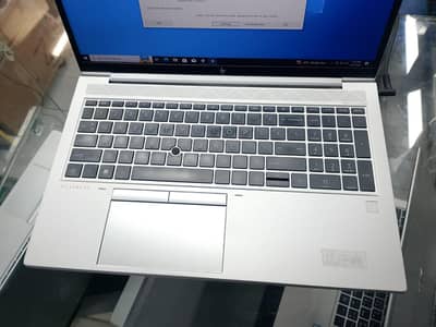 Hp elitbook corei7 11 generation 11 th generation