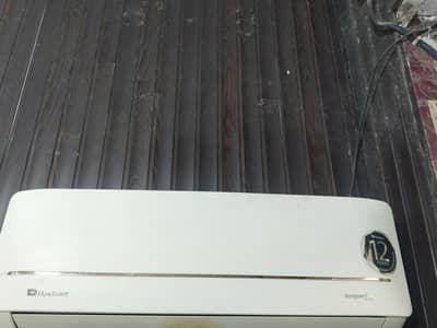 DAWLANCE 1TON DC 2026 MODEL INVERTER HEAT AND COOL 0322/41/43/450
