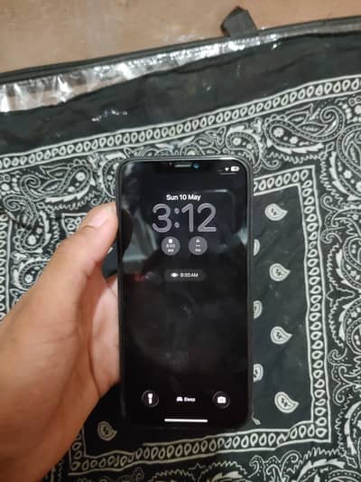 IPHONE 11 PRO MAX  all Oh. k  set