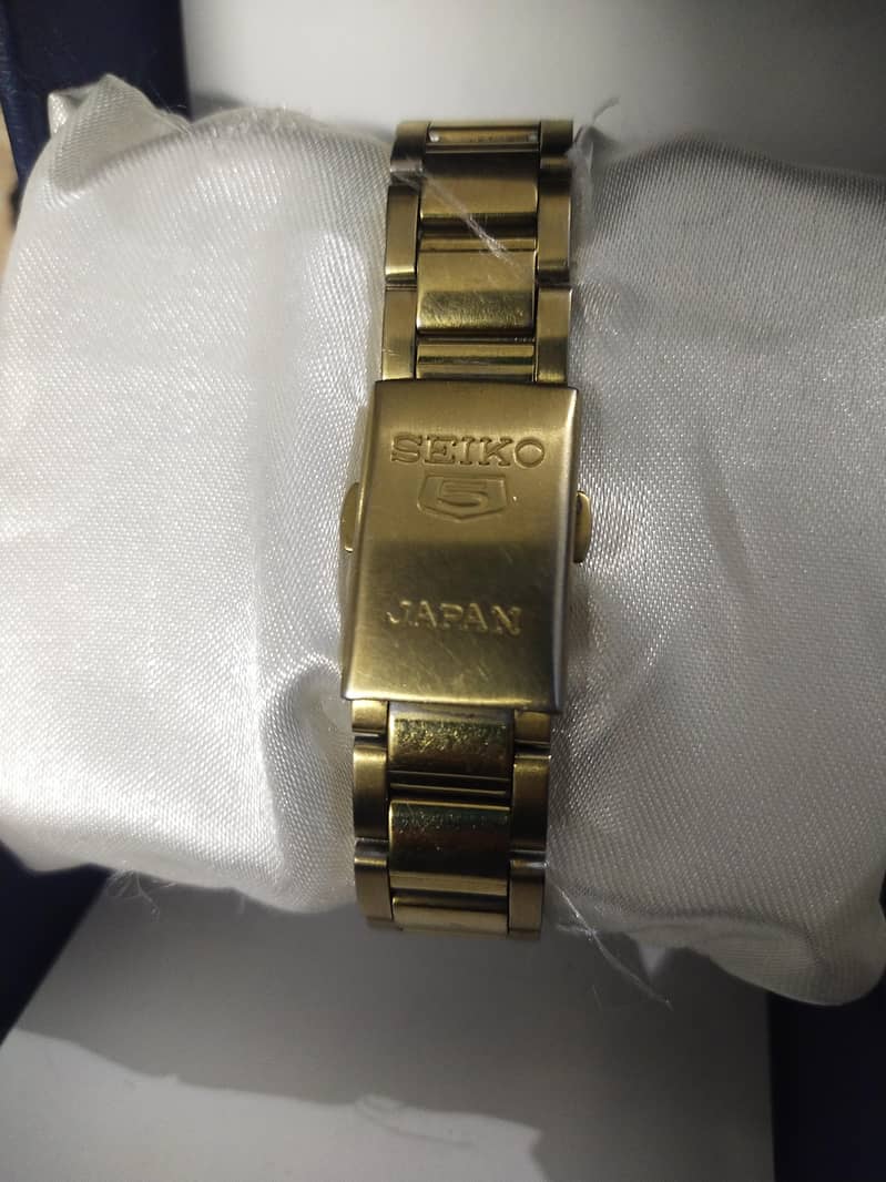Seiko 5 automatic 2