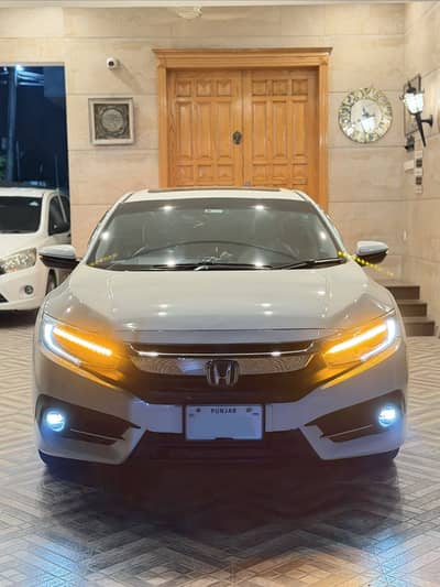 Honda civic 1.8 oriel UG 2021 in bumper to bumper genuine paint