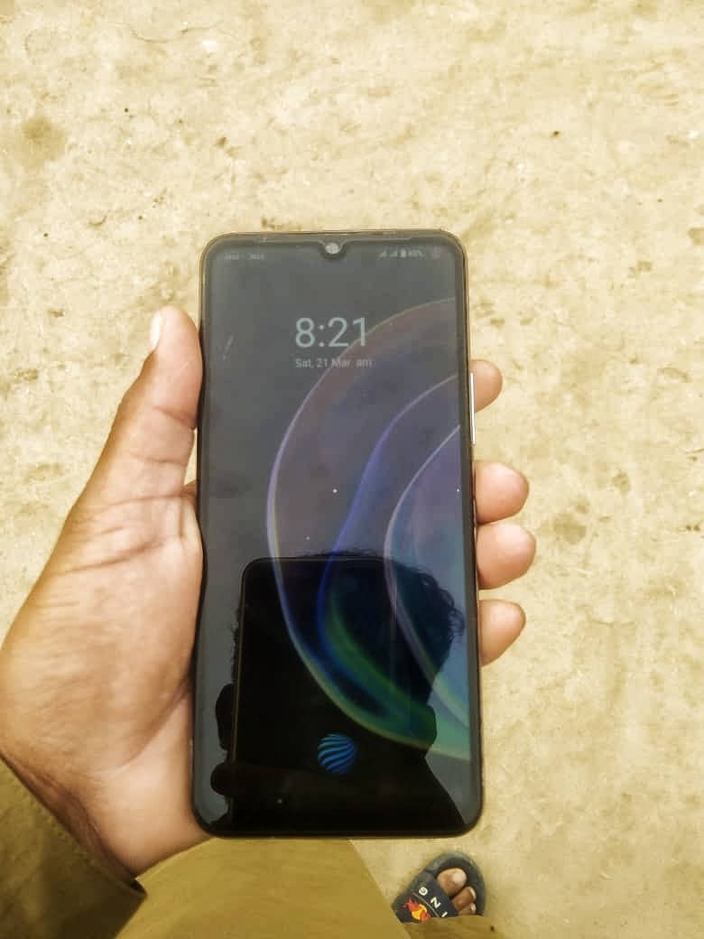 Vivo V21 1