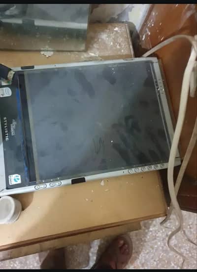 Fujitsu Stylistic ST5112 Tablet
