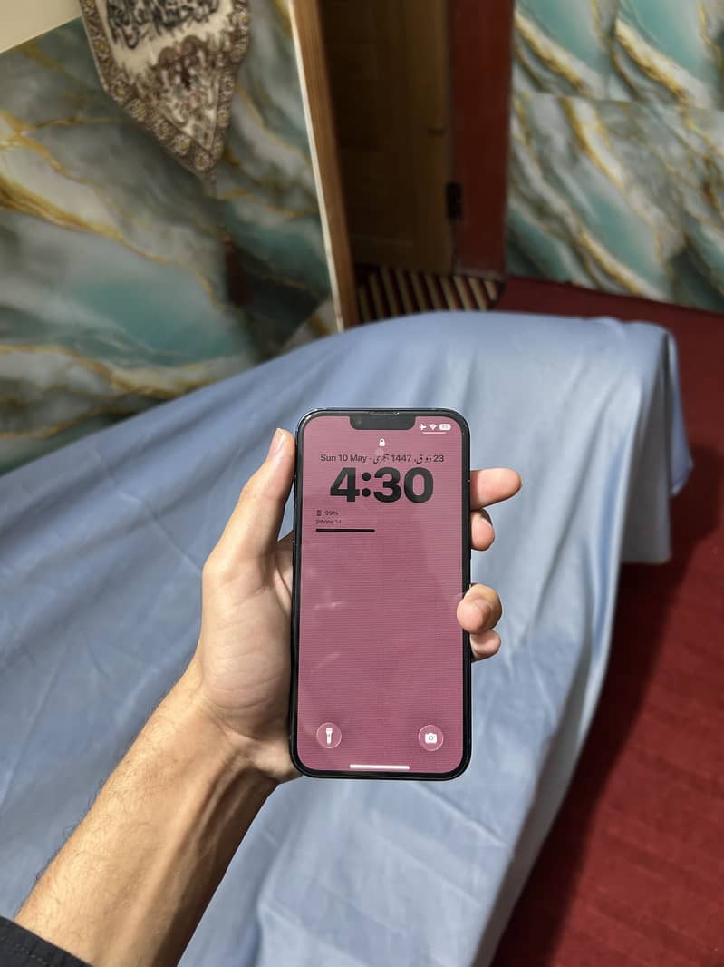 Iphone 14 3