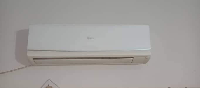 Haier 1 ton air conditioner used