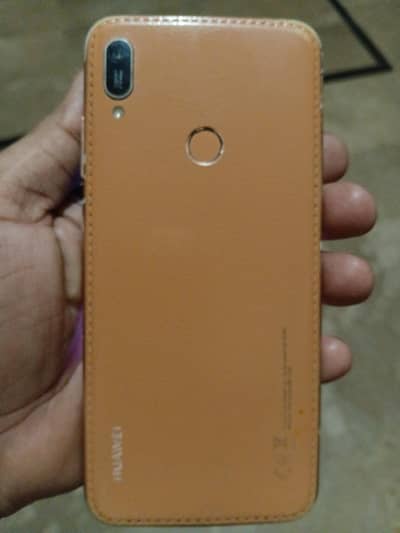 Huawei Y6 2019