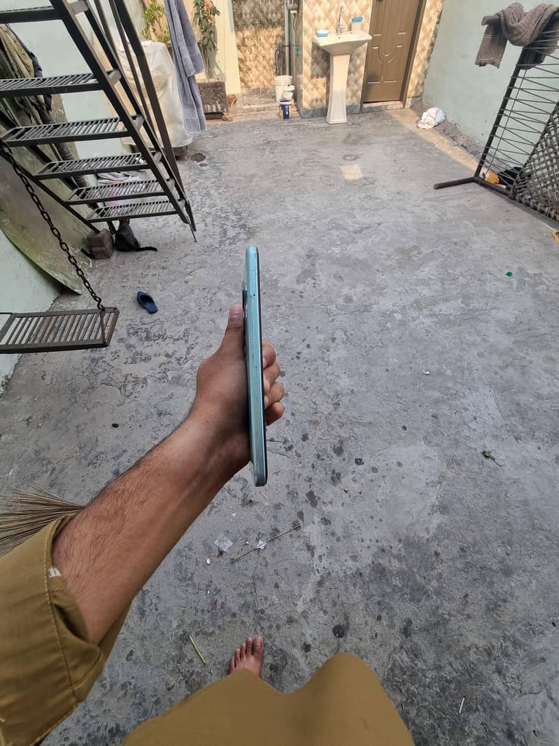 Oppo A58 3