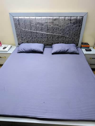 Bedroom Complete Set Sidetables/Cupboard/Dressing