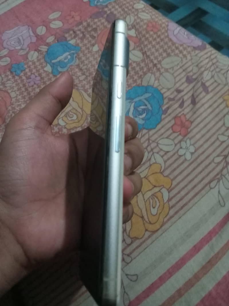GOOGLE PIXEL 7 7