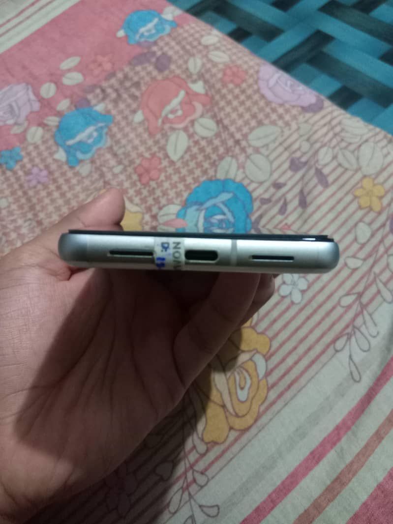 GOOGLE PIXEL 7 8