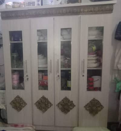 4 PCs bedroom set