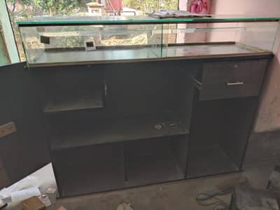 Mobile shop front counter
