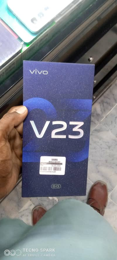 v2vivio Mob seel Karna  Haii  Bilkul 10/10 canditio hain