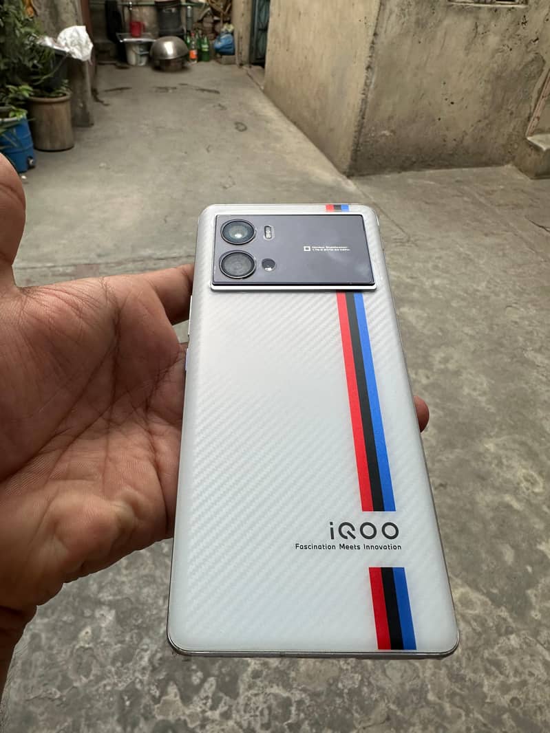iqoo 9 pro 0