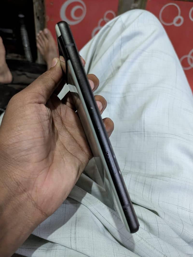 Google pixel 6a 5