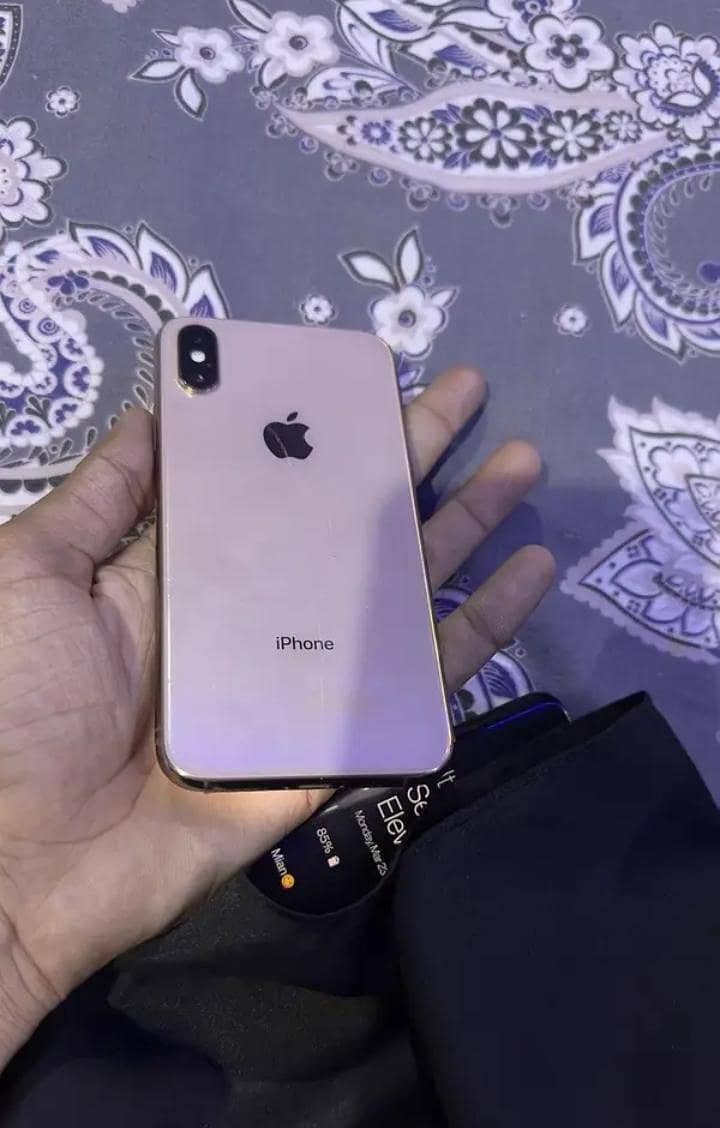 iPhone Xs 1