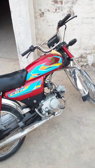 yamaha Dhoom. 2013 model 2015 reg