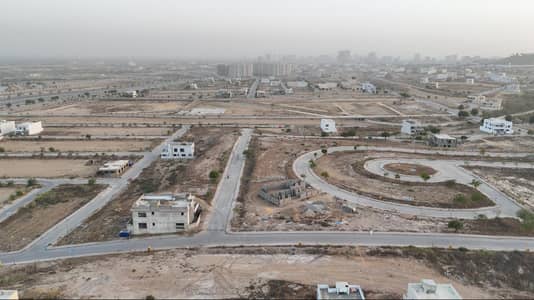 272 Sq Yd Plot For Sale Precinct 16, Bahria Town Karachi Grand Mosque Facing, Near Jinnah Avenue, 5 mins Drive from Main Gate | Ideal for Investment.