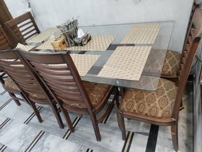 6 Seater Solid Wood Dining Table Set for Sale – Excellent Condition