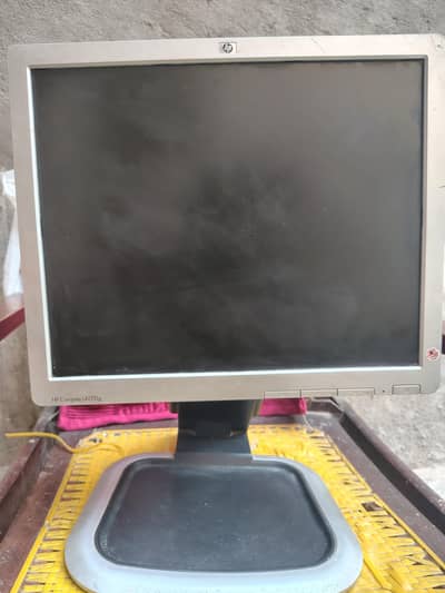 HP Compaq LA1751g 17 inch LCD Rotatable