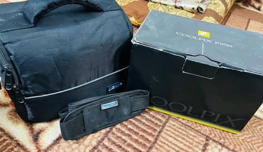Nikon P950