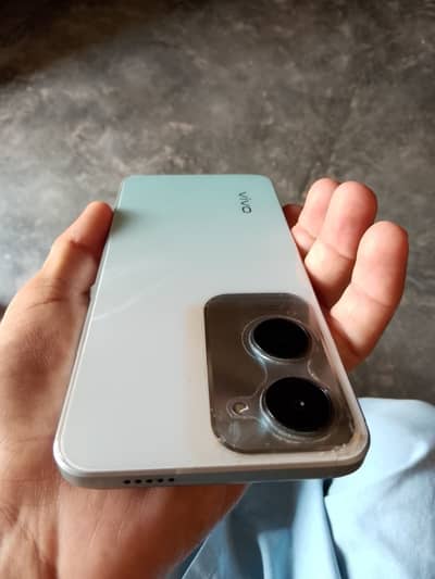 Vivo Y18