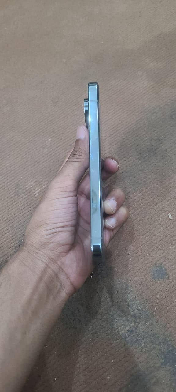 Google Pixel 9 pro 1