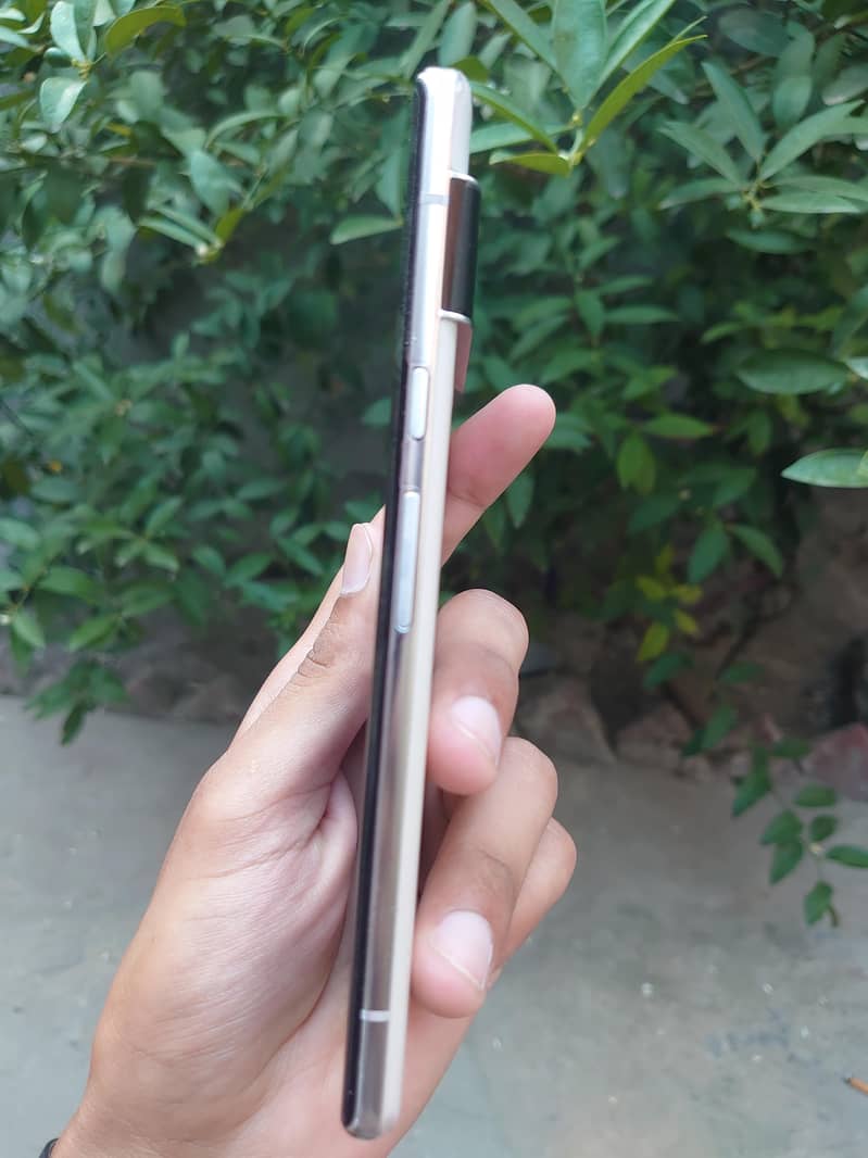 Google Pixel 6 pro 9