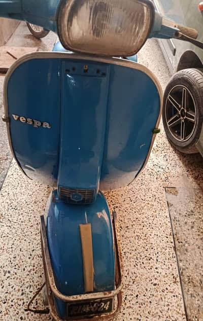 vespa scooter