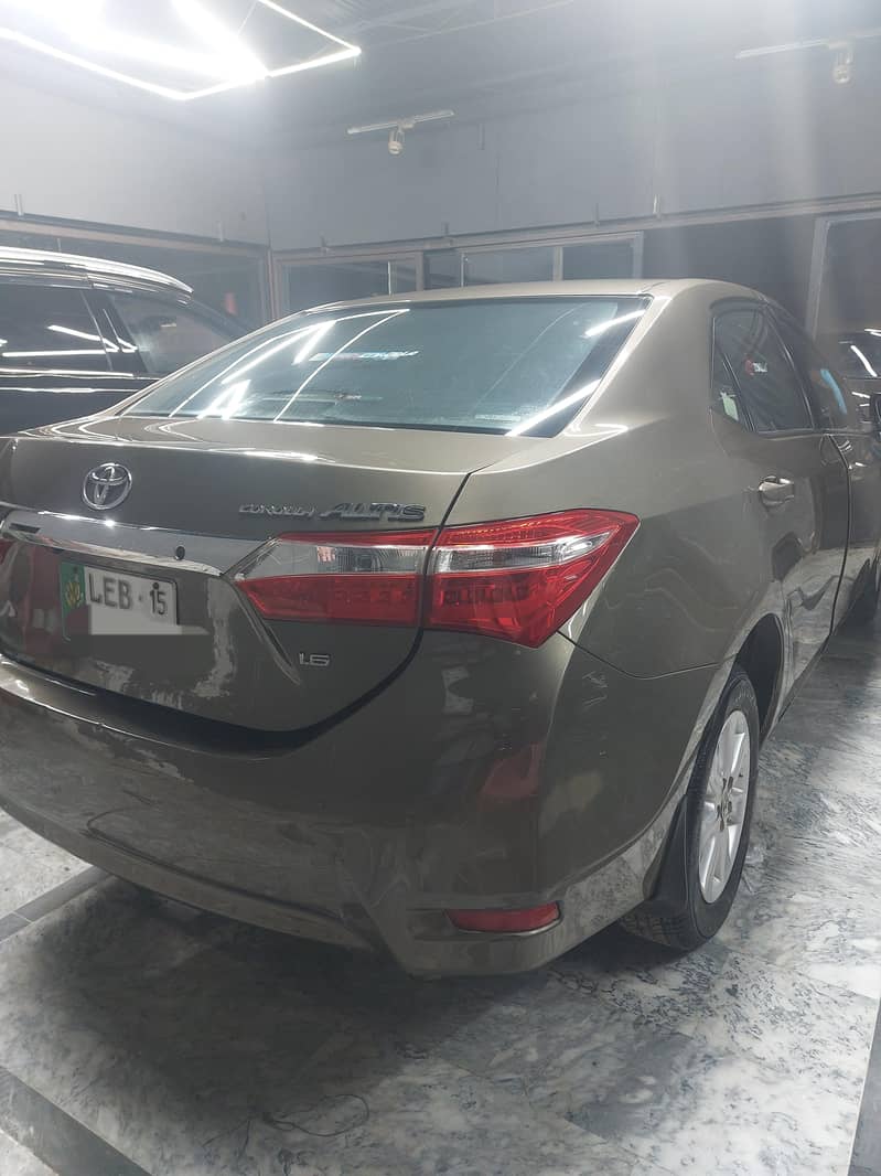 altis 5