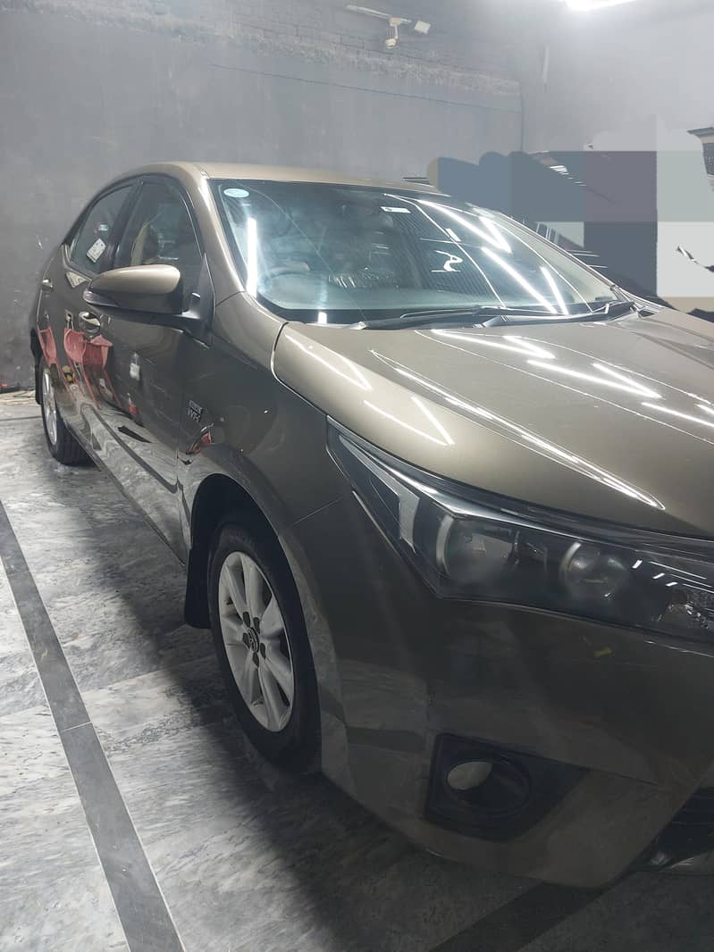 altis 9