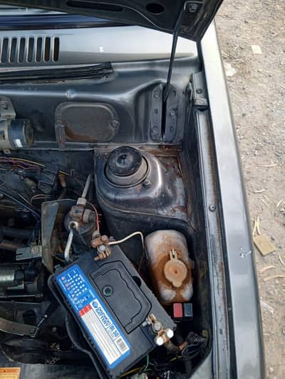 Suzuki mehran vx total genuine condition only 2 pieces minor touching