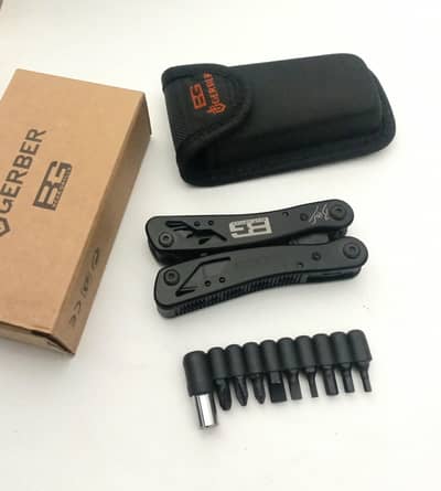 Gerber Bear Grylls Multitool 10-in-1 with Bit Set & Pouch
